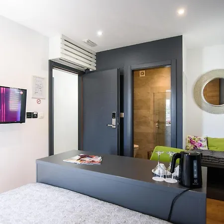 Gæstehus Ora Luxury 4*