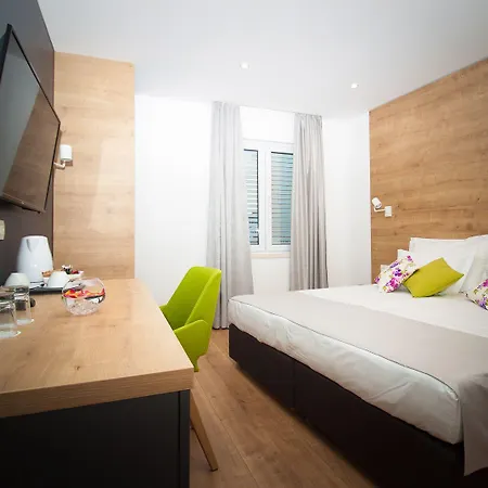 Ora Luxury 4*