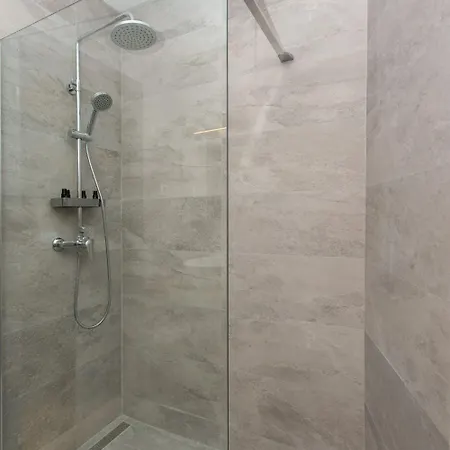 Ora Luxury Gæstehus 4*