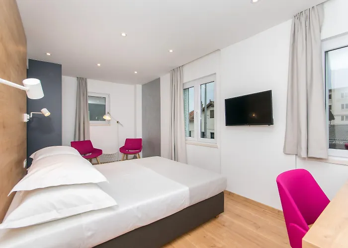 Vendégház Ora Luxury 4*